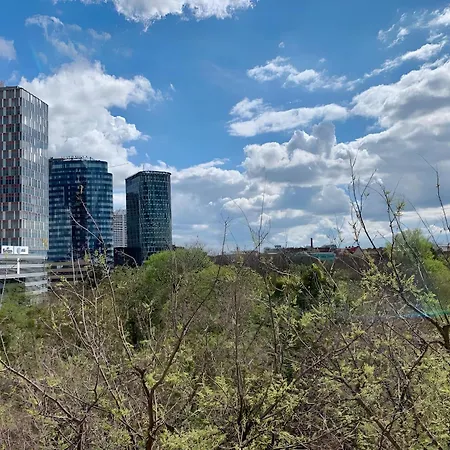 Apartament Park View Center Location With Balcony Bratysława